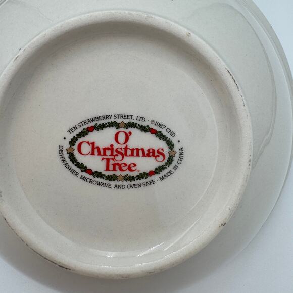 Vintage Bowls O Christmas Tree by Ten Strawberry Street Set of 4 - Picture 4 of 6